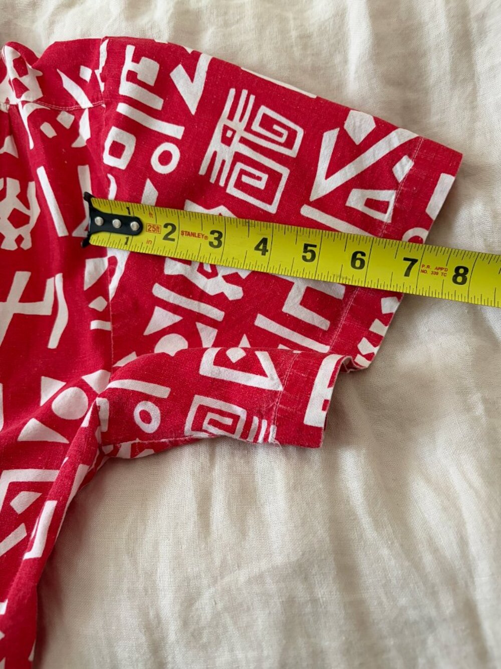 Vintage Abstract Geometric Patterned Boxy Unisex Top - Red - Unique Find! - Picture 10 of 11